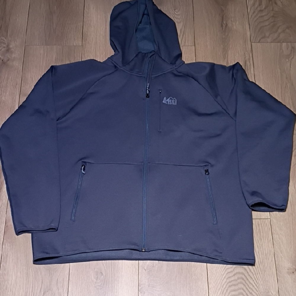 Men's Performance Jacket in Deep Blue
